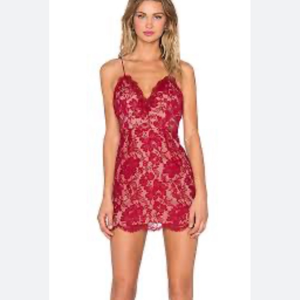 NBD small fine lies lace revolve